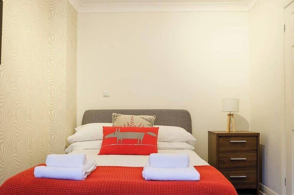 Stylish Family Home Close To City Centre + Parking in Cardiff, Cardiff en omgeving