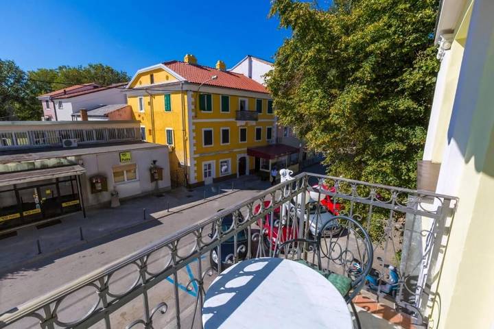 Ferienwohnung für 3 Personen, mit Balkon in Selce - 4