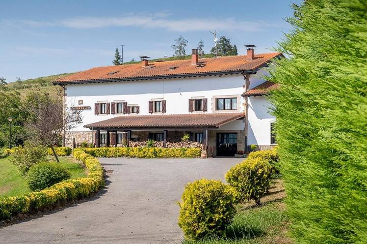 Casa de familia para 3 personas, con jardín y vistas en Vizcaya - 3