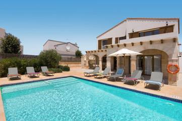 Villa in Ciutadella, Coast of Menorca für 8 