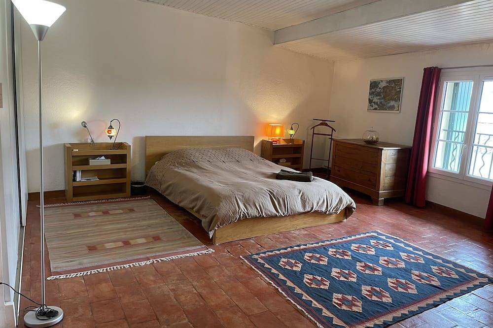 Casa de pueblo de 3 habitaciones para 6 personas entre Salon y Aix en Provence in Grans, Costa mediterránea (Francia)