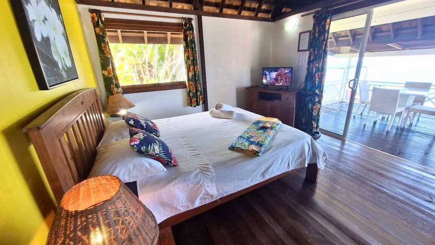 Gîte pour 3 personnes, avec piscine et jardin dans Tahiti - 3