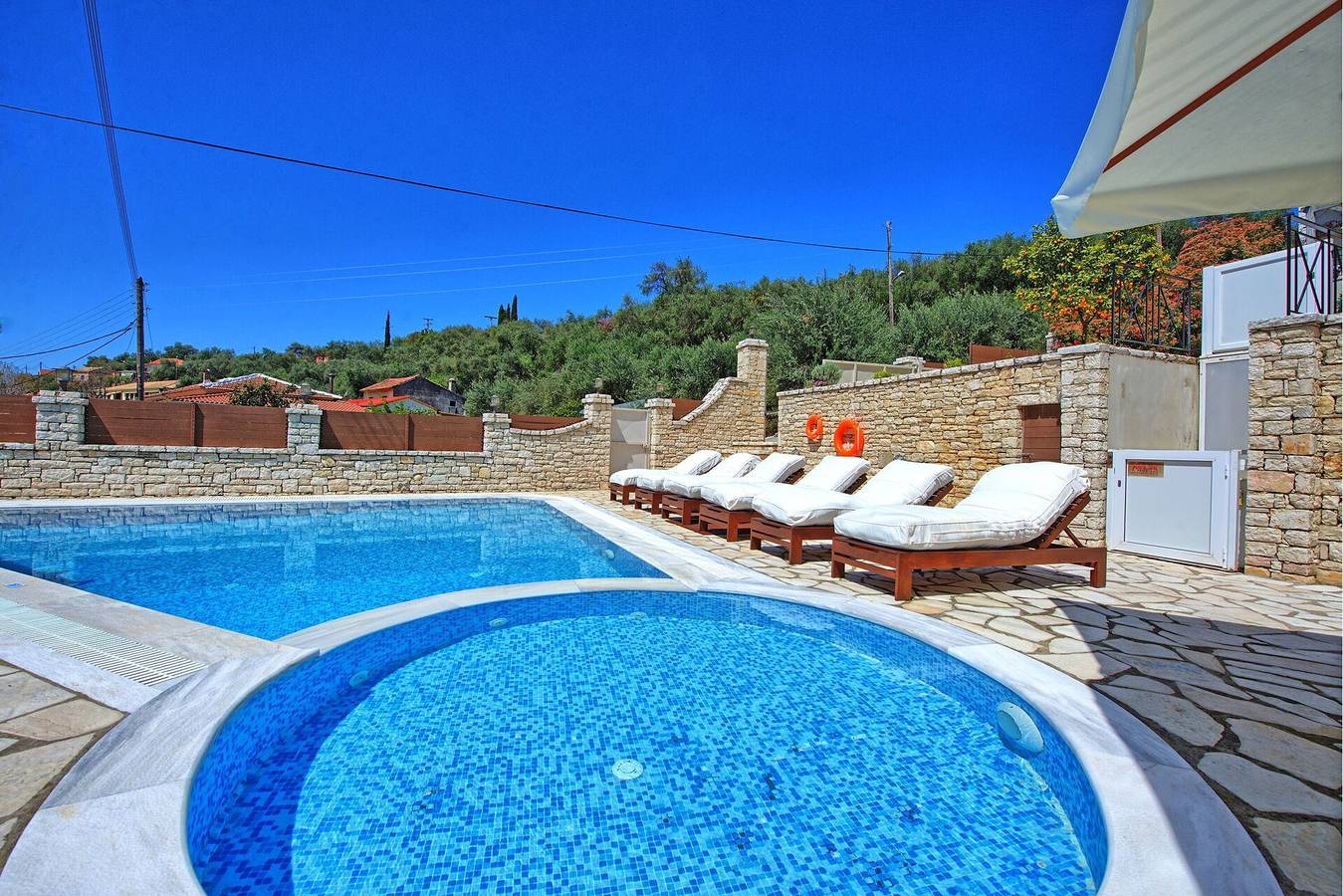 Casa vacanza a Corfù a partire da 251€ a notte