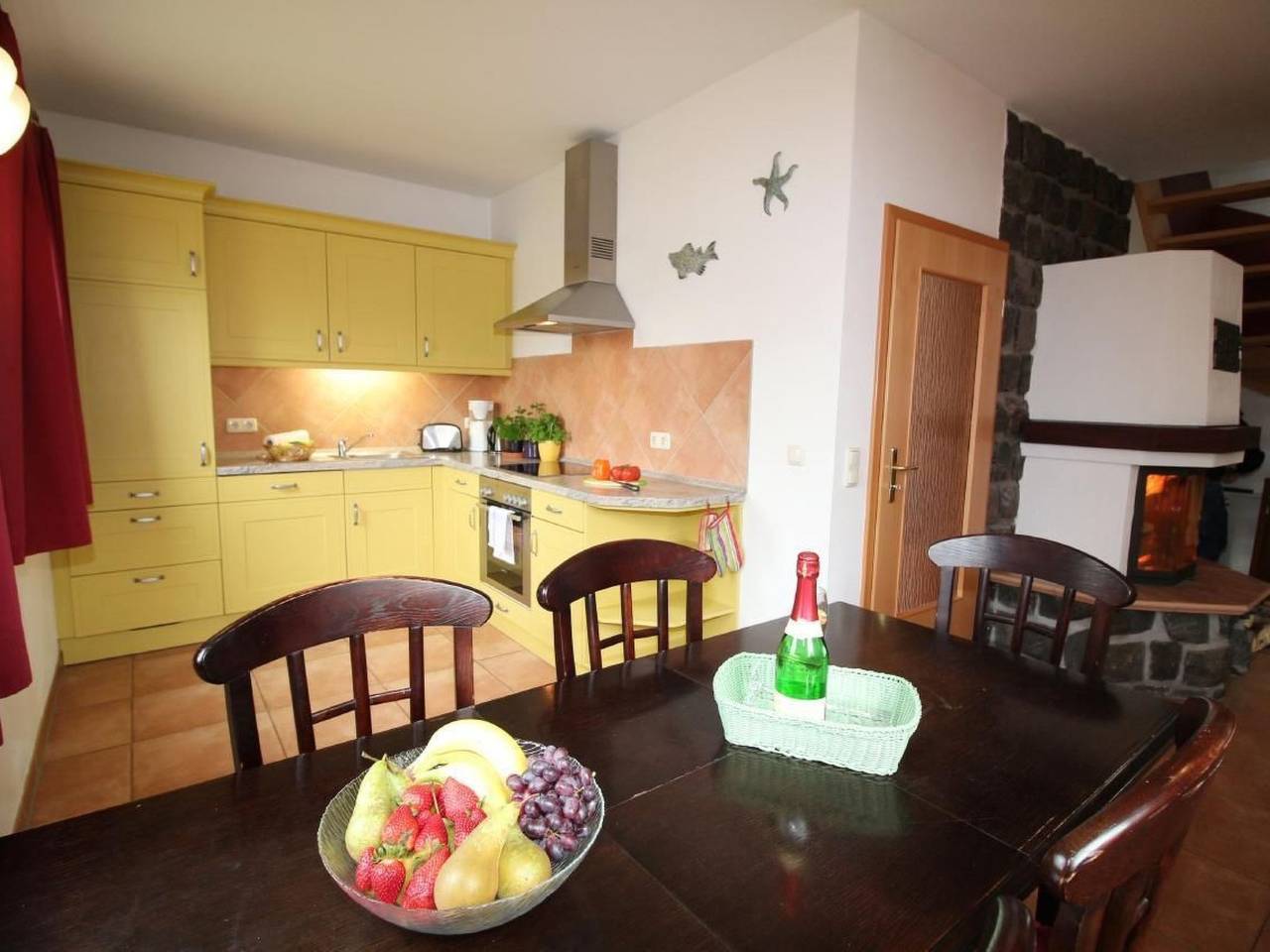 Dat Steinhus in Bodstedt, Fuhlendorf