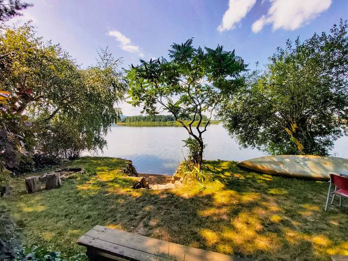 Pondside Retreat & Canoe in Zabovresky, Budweis e dintorni