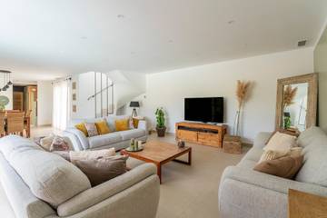 Villa pour 10 Personnes dans Saint-André-d'Olérargues, Région de Nîmes, Photo 2