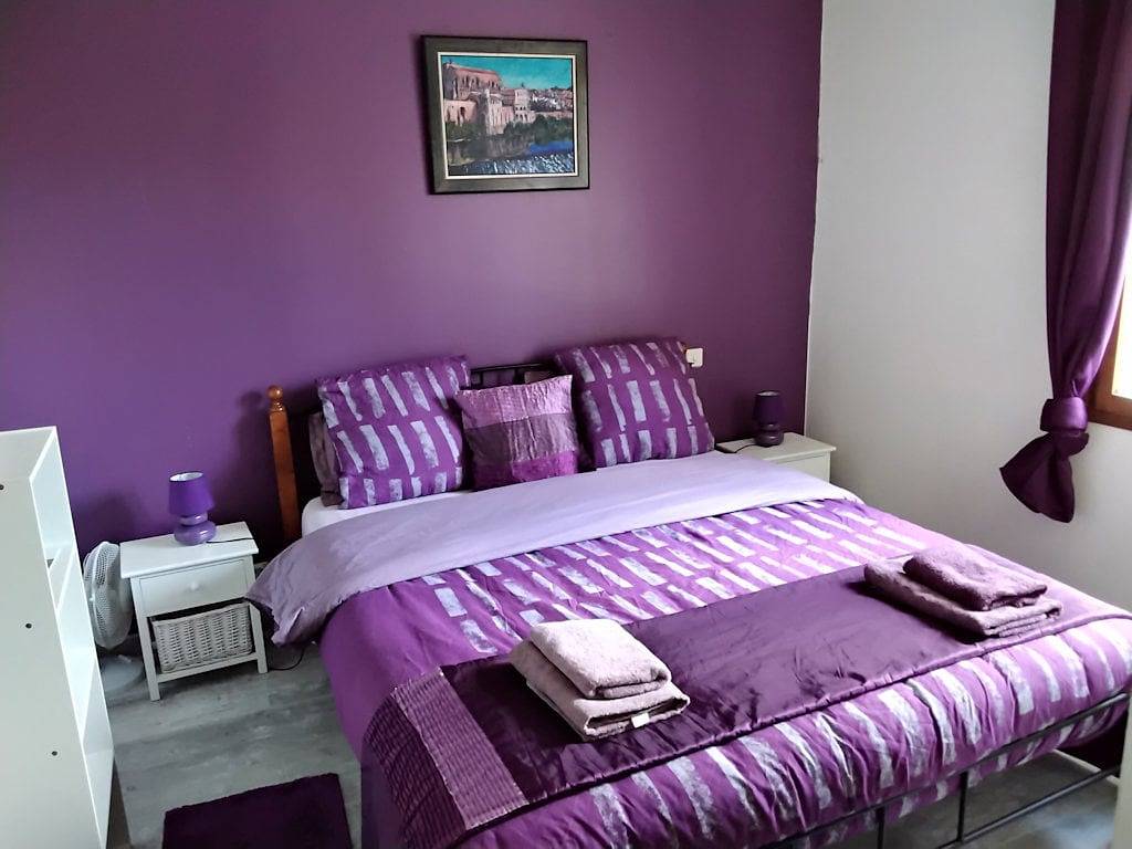 Chambres d'hôtes "Le Violet" - Chambre 2 in Gaillac, Région d'Albi