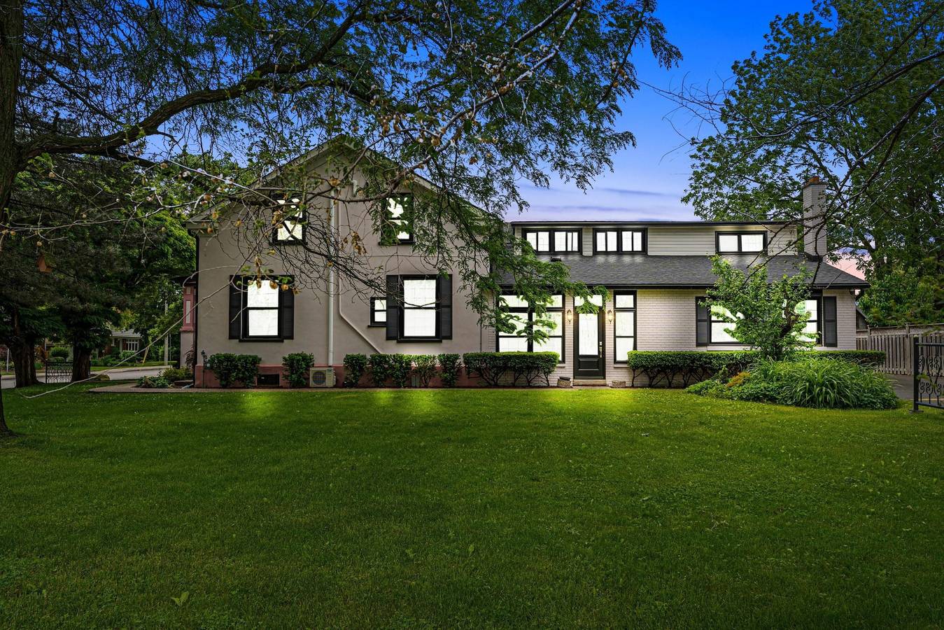 Appartamento intero, Private Apt Neardowntown  Ideal for long stays U4 in Burlington (Ontario), Lago Ontario (Kanada)