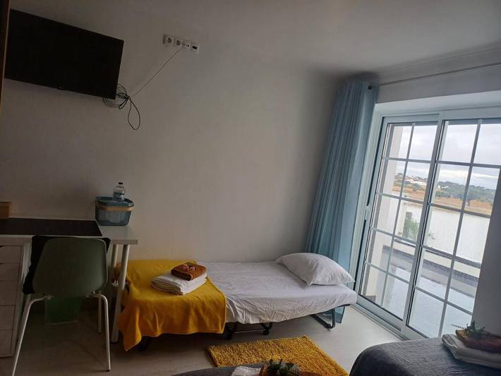 Gîte pour 3 personnes, avec piscine ainsi que vue et jardin dans Almodôvar - 4