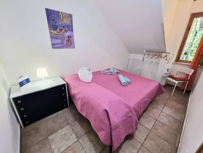 Gîte pour 4 personnes, avec terrasse à Campofelice di Roccella - 2