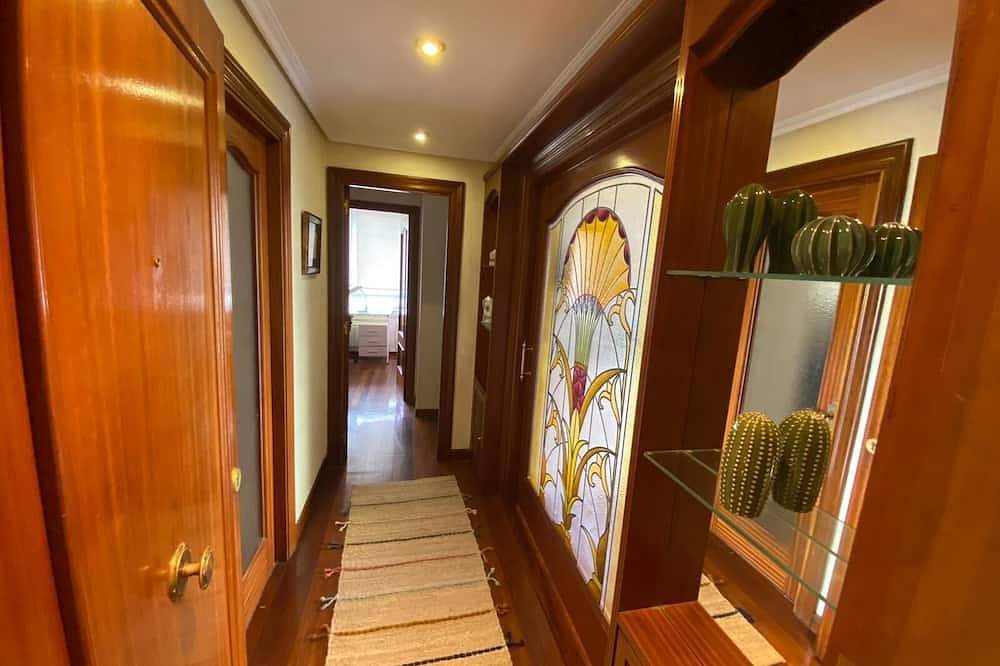 Vacation Rental for 6 Guests in Santander, Cantabrian Coast