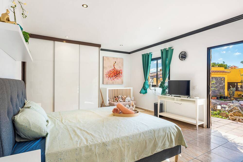 Finca Ifaya, a private lodging located on a beautiful and peaceful estate in Tamaide, San Miguel de Abona