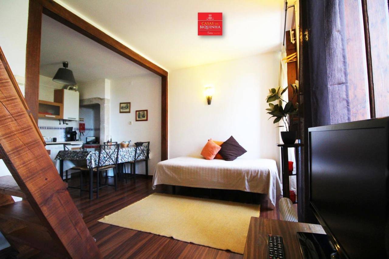 Apartamento inteiro, Two-Bedroom Apartment in São Martinho (Sintra), Sintra