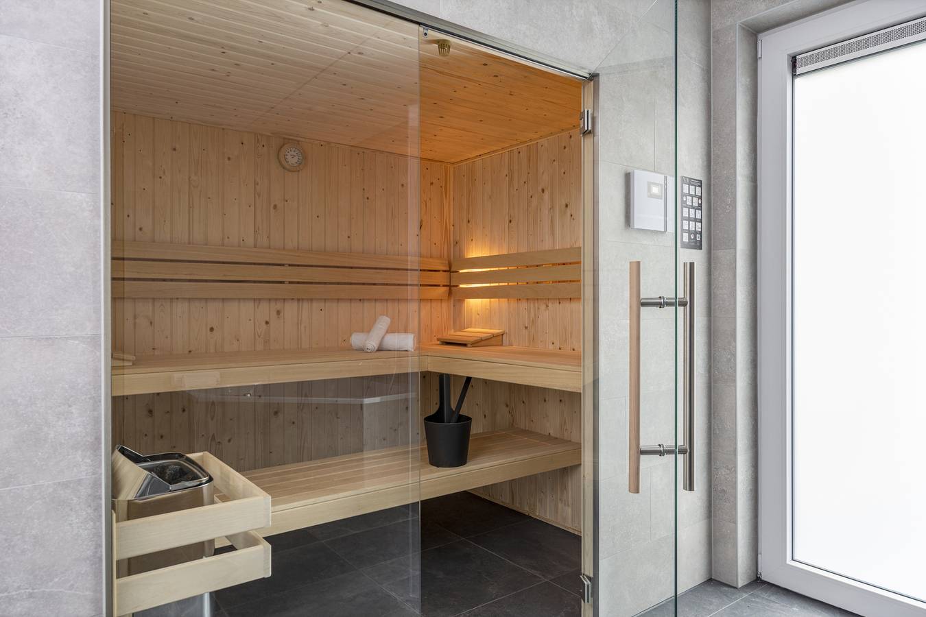 Landal Marina Resort Well — 4-persoons wellnessvilla in Bergen (Limburg), De Maasduinen National Park