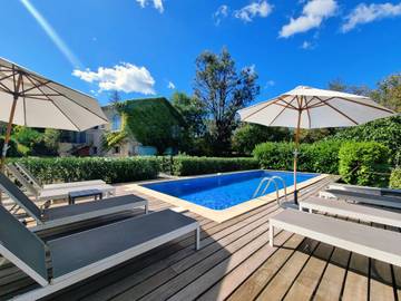 Gîte pour 10 personnes, avec piscine et jardin, animaux acceptés à Cazedarnes
