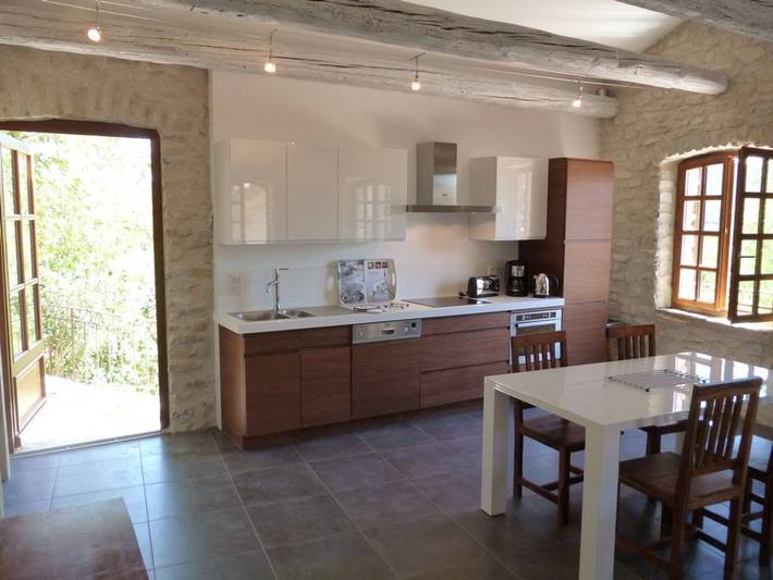 Location de vacances pour 2 personnes, avec vue ainsi que jardin et terrasse à Carnas - 3