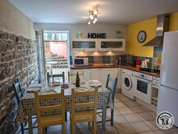 Casa Vacanza per 6 Persone in Le Perréon, Beaujolais, Foto 3