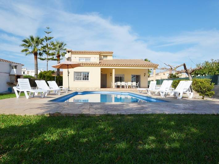 Casa de vacaciones para 6 personas, con piscina además de jardín y terraza - 1