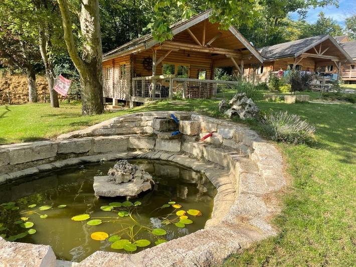 Maison de vacances pour 6 personnes, avec Balcon et Terrasse ainsi que Jardin et Piscine