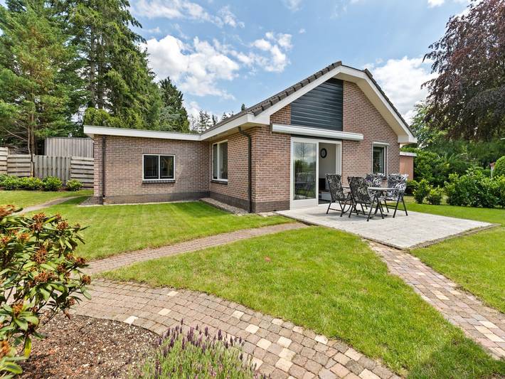 Location de vacances pour 5 personnes, avec terrasse, adapté aux familles à Putten
