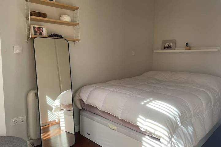 Appartamento intero, Beautiful Cozy Apartment in old Town in Ibaiondo, Bilbao