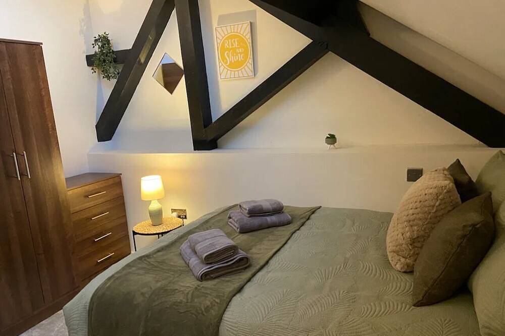 Ganze Wohnung, Long Stay Discounts -  Luxury 2 bed duplex apartment - Sleeps 6 in Bradford, Westliches Yorkshire
