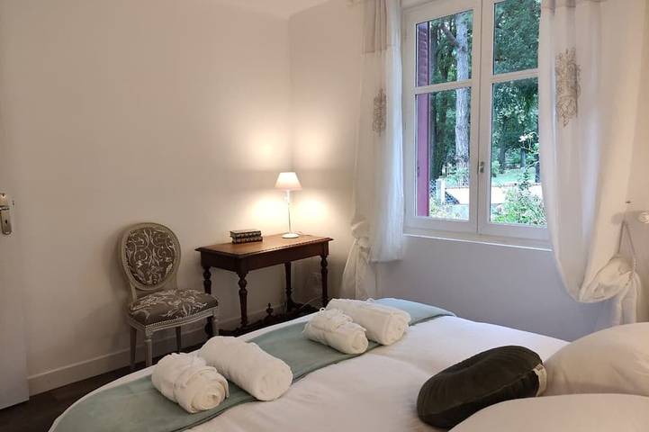 Gîte pour 4 personnes, avec jardin à Yzeure - 4