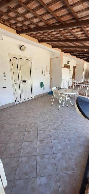 Location de vacances pour 4 personnes, avec terrasse à Cariati