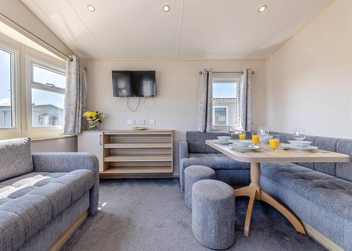 Caravan for 6 people on the Isle of Wight