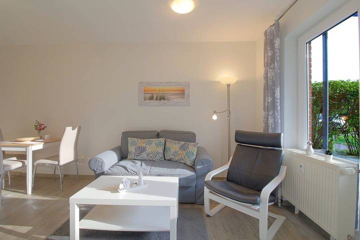 Ferienwohnung für 2 Personen, mit Terrasse in Dorum - 2