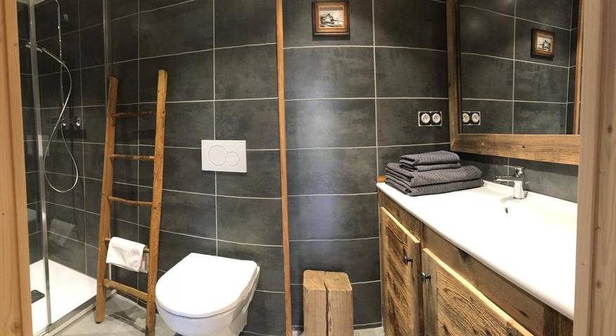 Maison d’hôte pour 2 personnes, avec jardin et jacuzzi ainsi que sauna et terrasse en Haute-Savoie - 4