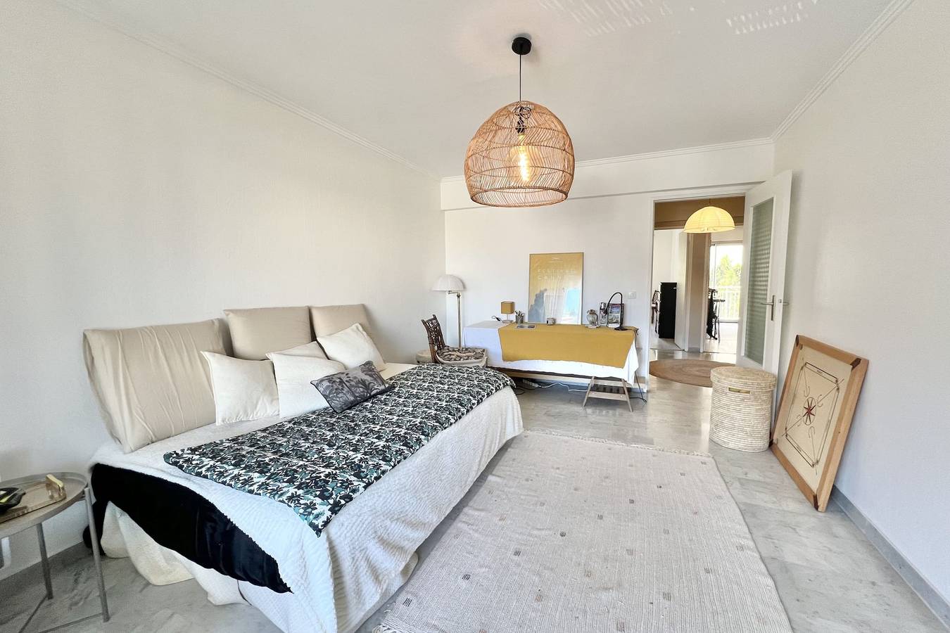 Geheel appartement, Apartment for 2 with balcony - near park in Vallauris, Cannes regio