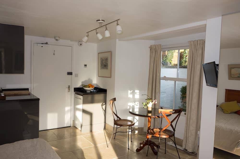 Apartamento entero, Estudio Riverside de lujo con conservatorio y muelle en el centro de Oxford in Oxford, Oxfordshire
