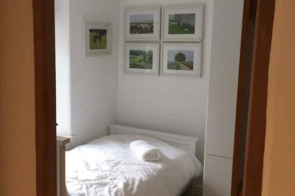 Beautiful 200yr old cottage,Eyam ,Peak District,Derbyshire in Eyam, Derbyshire