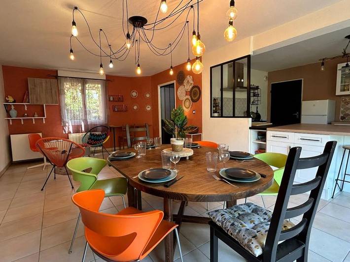 Villa pour 8 personnes, avec Terrasse et Jardin