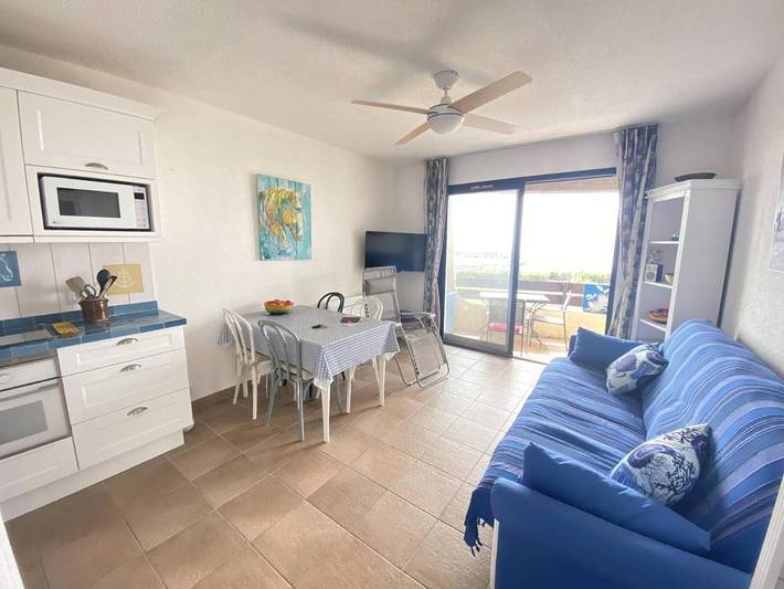 Gîte pour 2 personnes, avec balcon et vue dans Plage du Port (Les Saintes-Maries-de-la-Mer) - 4