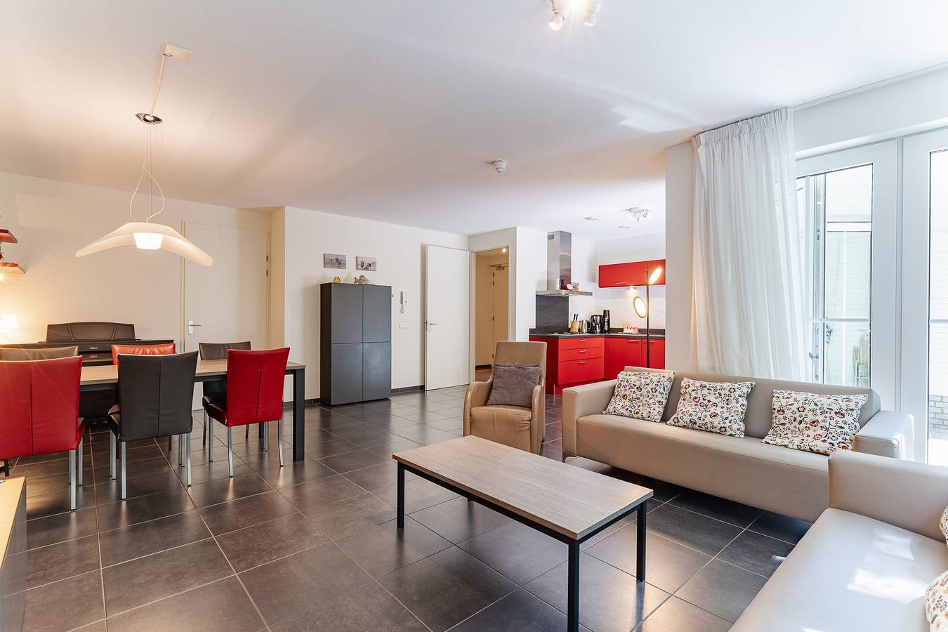Duinhof Klein Dishoek | by Welcome in — Appartement - Kaapduinseweg 13 | Dishoek "13H Luxe 6 personen" in Dishoek, Koudekerke