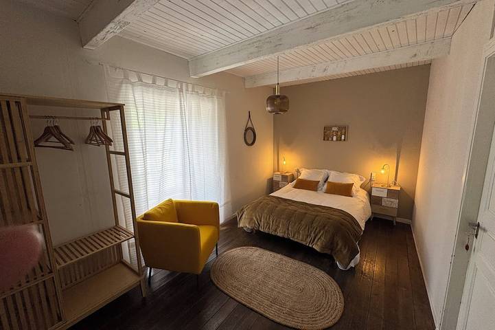 Location de vacances pour 10 personnes, animaux acceptés à Nages - 2