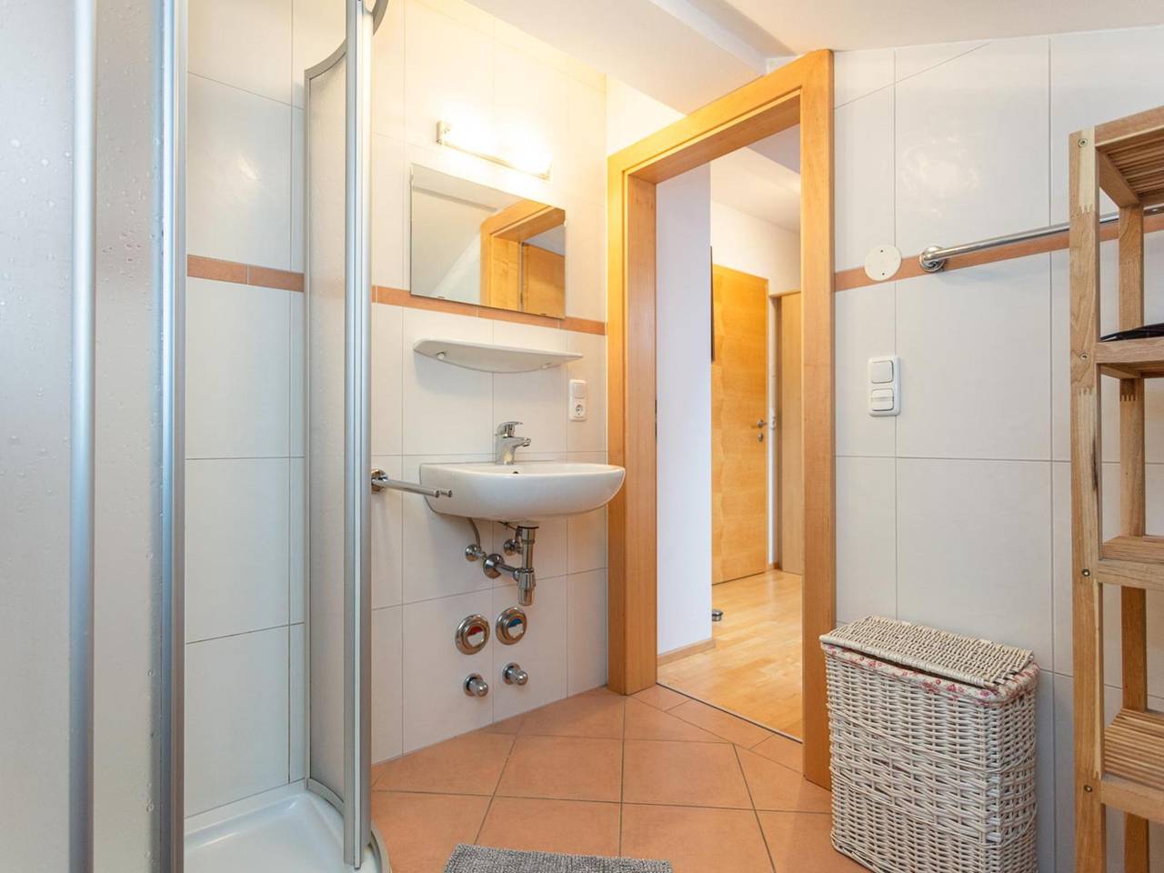 Ganze Wohnung, Gemütliche Ferienwohnung mit Balkon in Bramberg in Bramberg am Wildkogel, Kitzbüheler Alpen