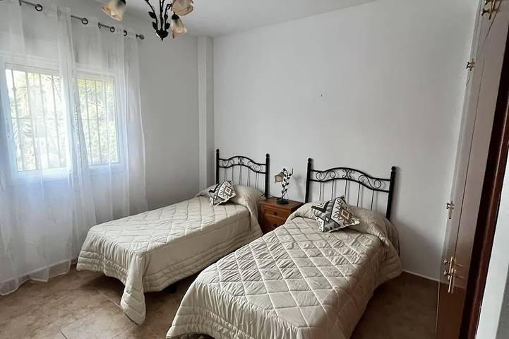 \"Casablanca\" Rural Villa with pool and barbecue. in Viñuela, Cordillera Penibética