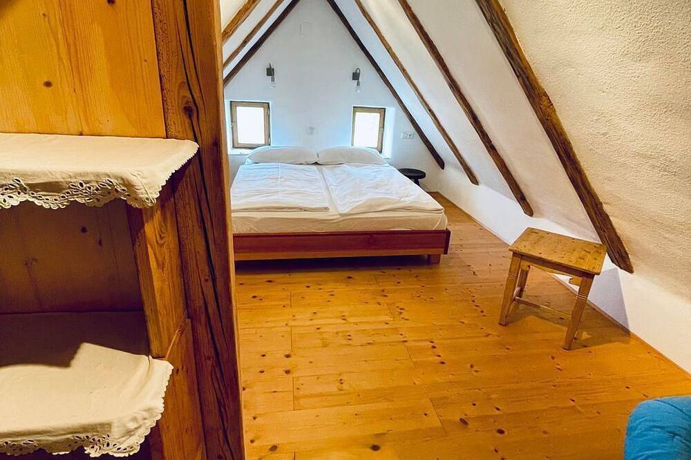 Ferienhaus Kellerstöckl Dorrer mit Schwimmteich - Ferienhaus, Dusche und Bad, Wc in Südoststeiermark, Riegersburg