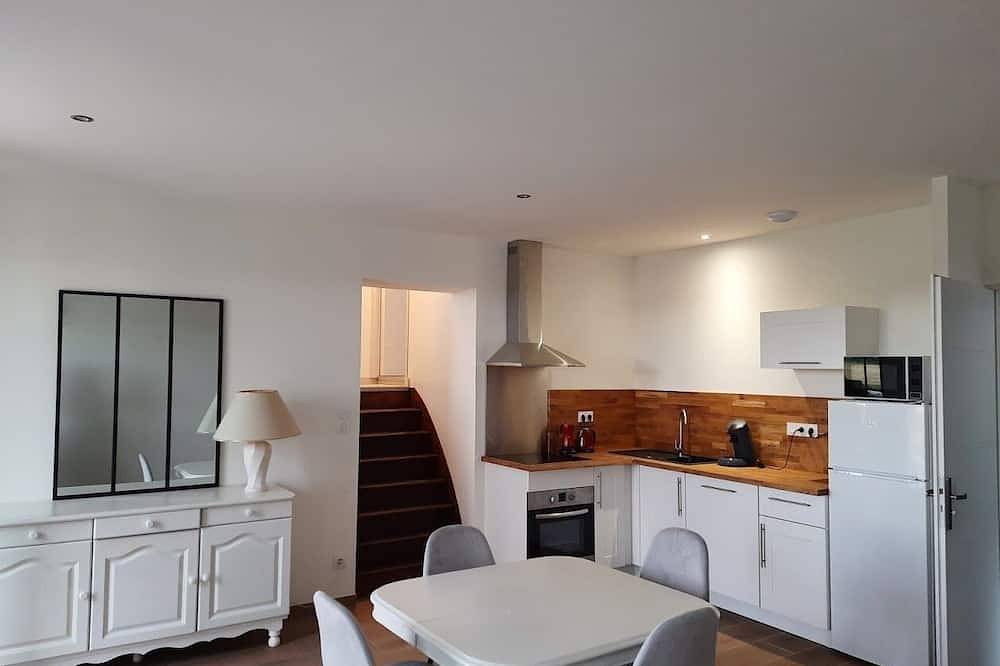 2 bedroom country gite near dunkirk in Brouckerque, Dunkirk region