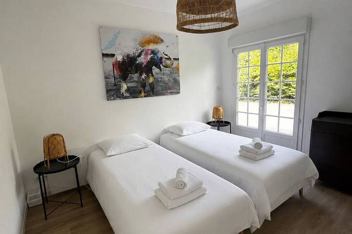 Location de vacances pour 6 personnes à Saint-Étienne-la-Thillaye - 2