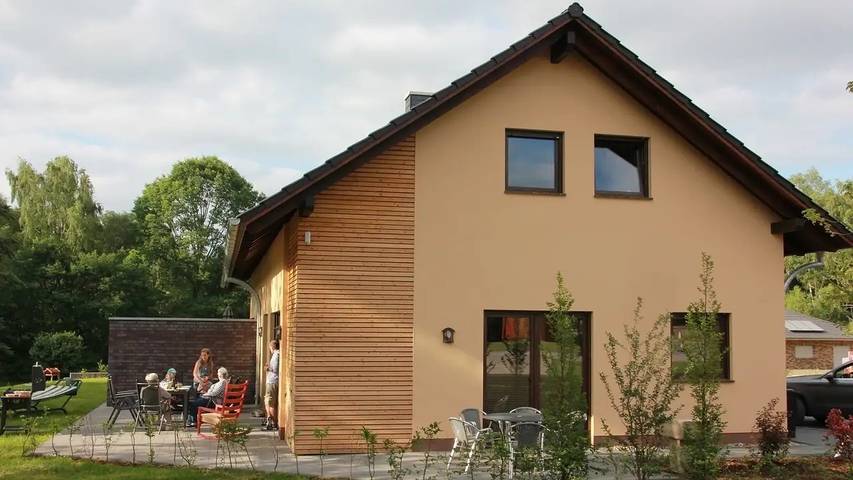 Ferienhaus für 6 Personen, mit Terrasse und Sauna