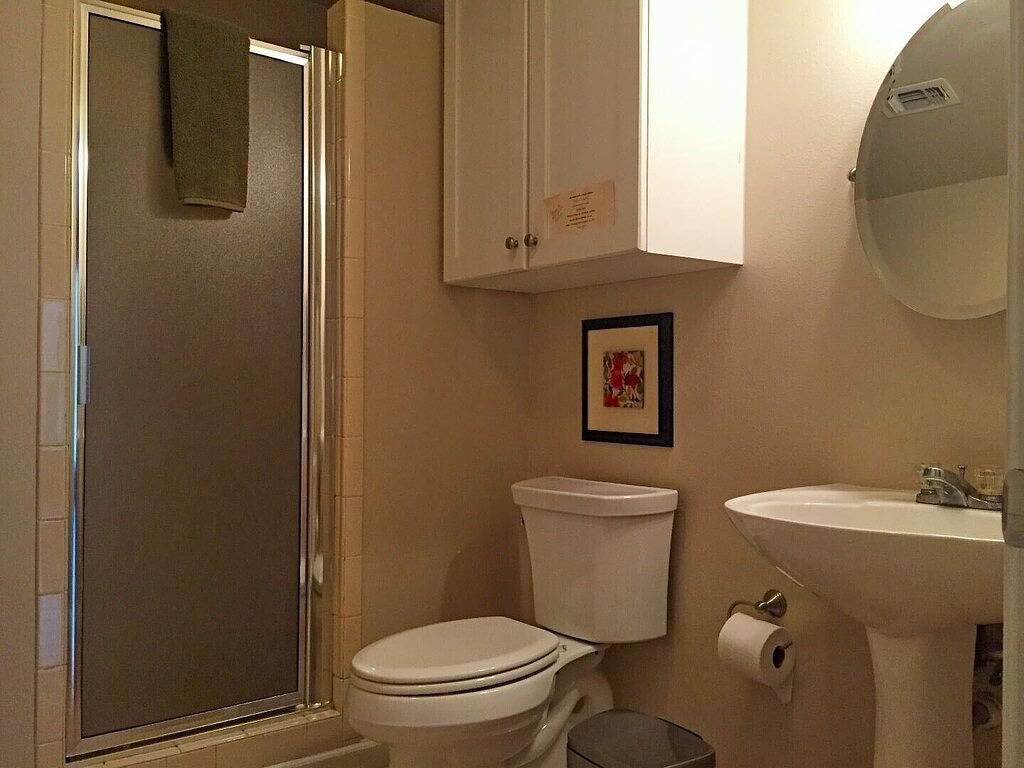 Gruene River House und Hütte auf der Guadalupe! 7Bdrms / 4. 5Bad / Kajaks, 28 Schlafplätze in New Braunfels, Comal County