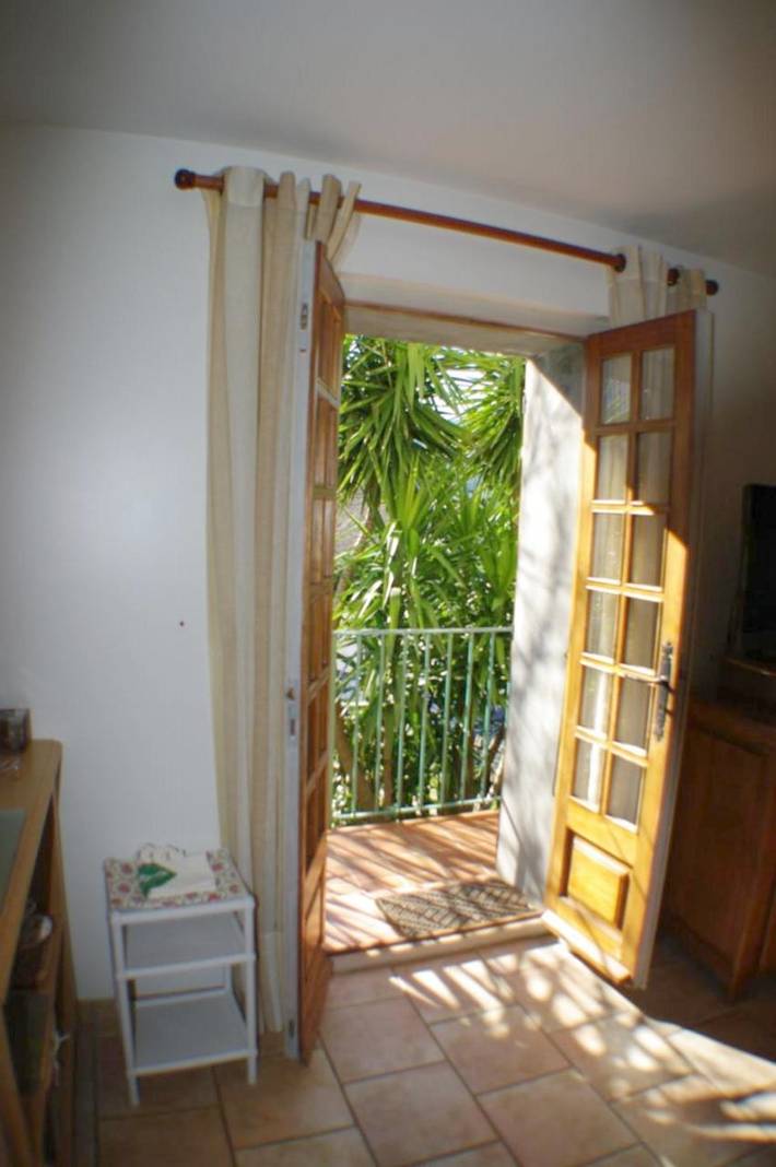 Location de vacances pour 2 personnes, avec vue et jardin à Sainte-Lucie-de-Tallano - 3