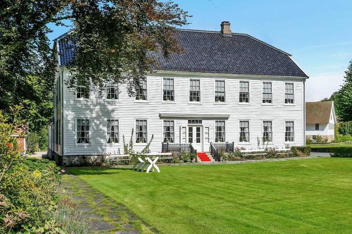 Hotel for 2 personer, med Terrasse og Hage i Kristiansand 