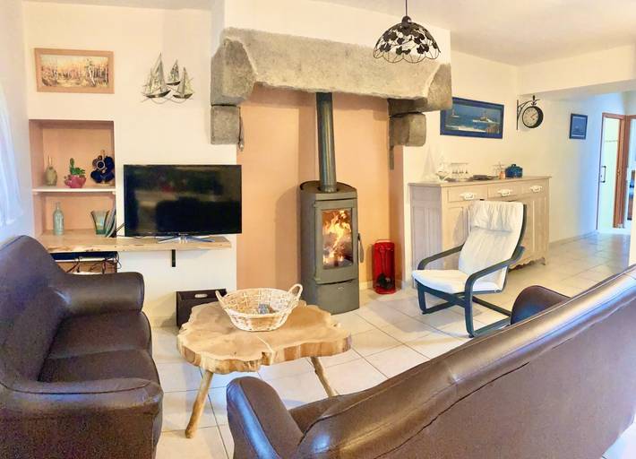 Gîte pour 6 personnes, avec jardin et terrasse dans le Finistère - 4