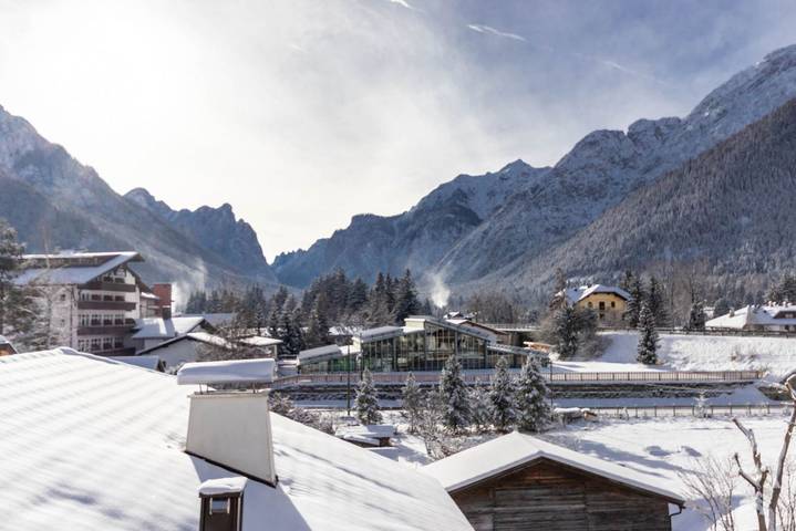 Ferienwohnung für 4 Personen, mit Balkon/Terrasse in Toblach - 3