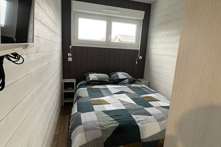 Gîte pour 4 personnes à Saint-Germain-sur-Ay - 2